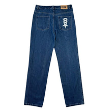 Load image into Gallery viewer, Star Denim Jeans (Mid Blue Wash)
