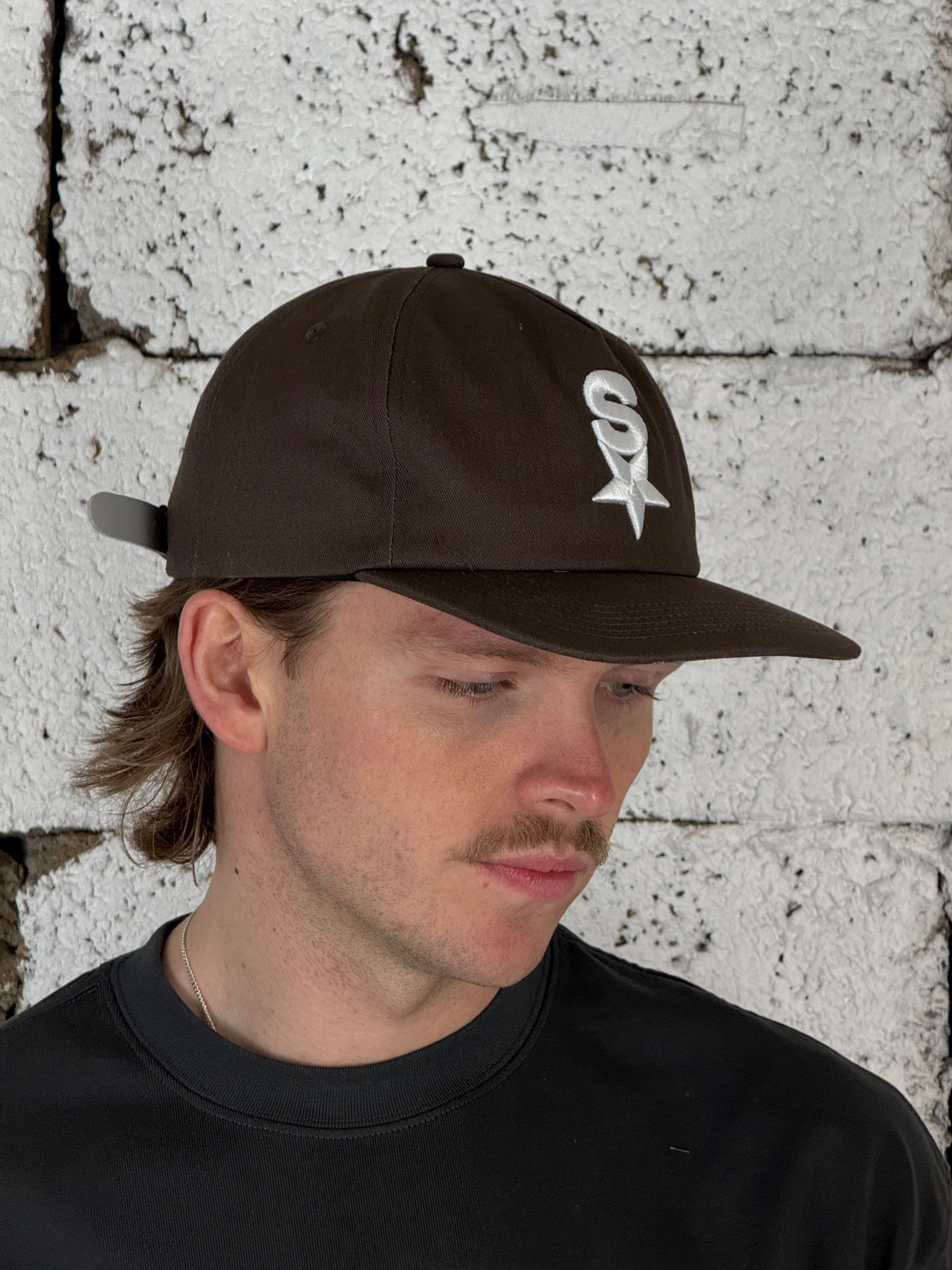 Star 6 Panel Cap (Brown)