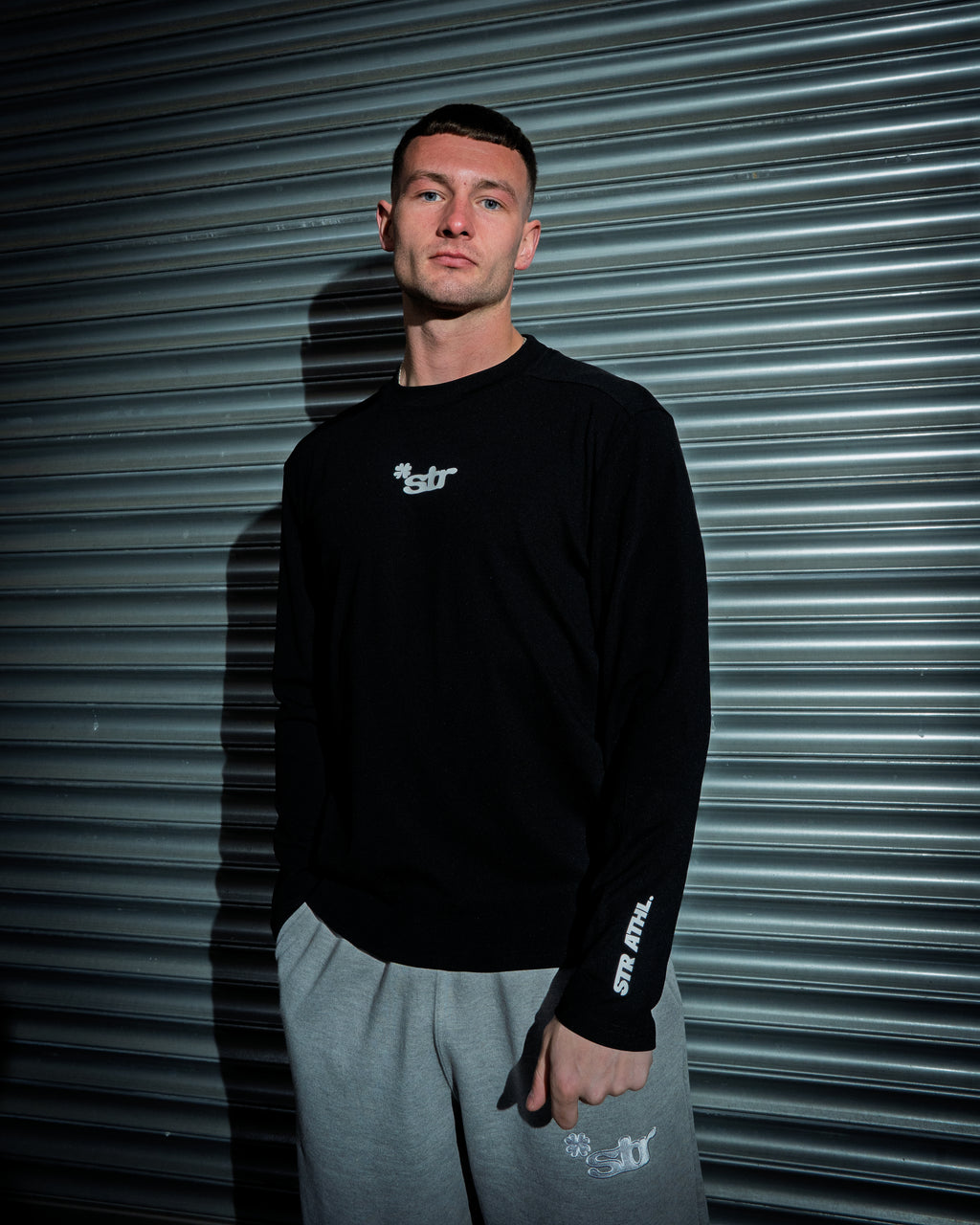 STR Clover Longsleeve Training top (black)