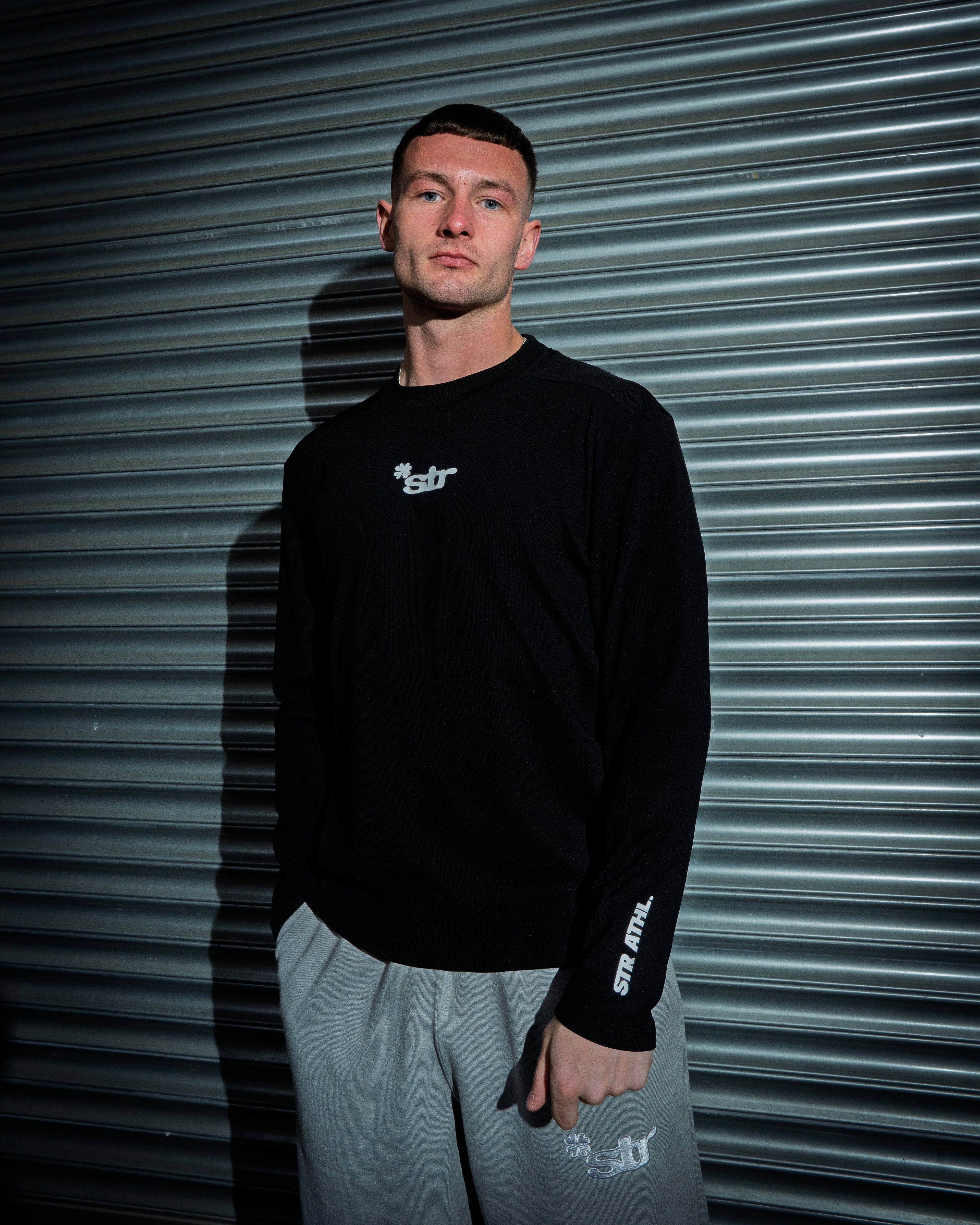 STR Clover Longsleeve Training top (black)