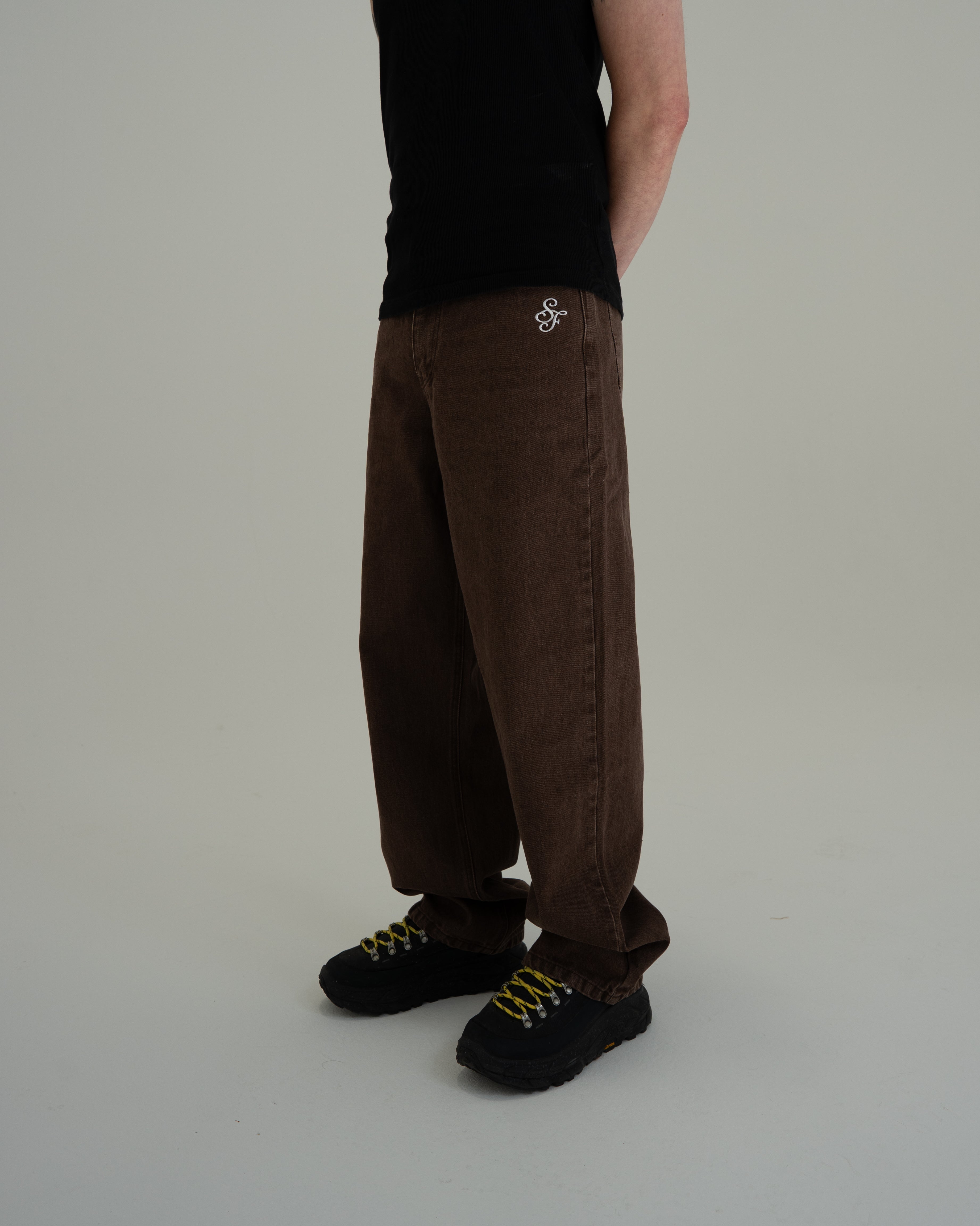 Script Jeans (Brown)